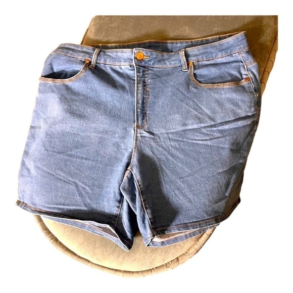 Faded Glory 70s Vibes High Rise Denim Jean Shorts - Picture 2 of 6